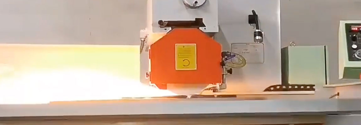 поверхностная священнослужитель