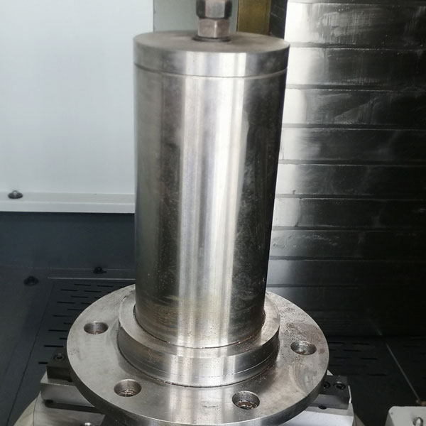 Цилиндрическая шлифовальная машина